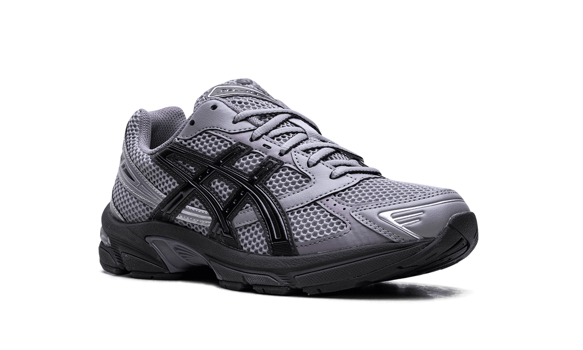 ASICS MENS Gel-1130 "Sheet Rock Black" 1203A633 020 from Stadium Goods