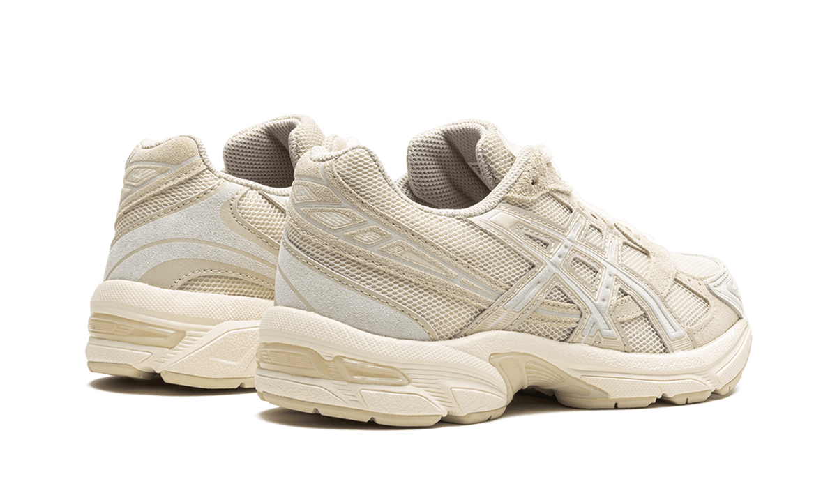 ASICS MENS Gel-1130 "Vanilla White Sage" 1201A255 252 from Stadium Goods