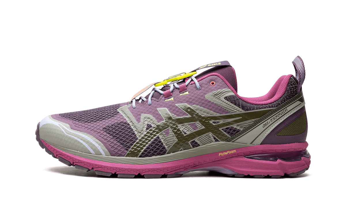ASICS MENS GEL-Terrain "Up There" 1203A520 500 from Stadium Goods